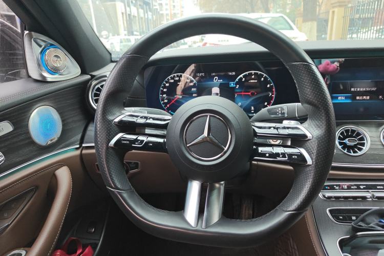 Used Mercedes-Benz E-Class 2021 E 300 L Sport Luxury Edition Steering Wheel