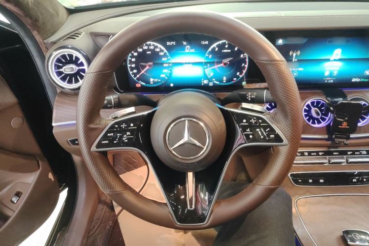 Used Mercedes-Benz E-Class 2021 E 300 L Stylish Model Steering Wheel