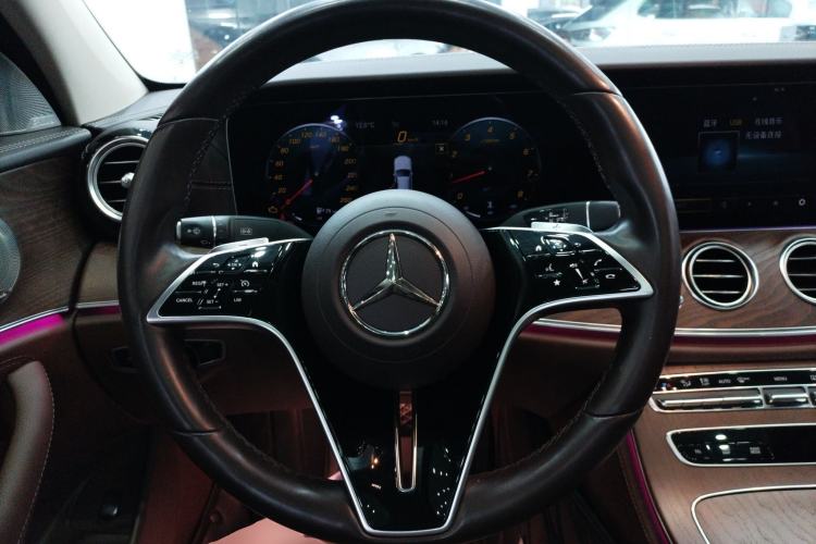 Used Mercedes-Benz E-Class 2021 Facelift E 300 L Stylish Edition Steering Wheel