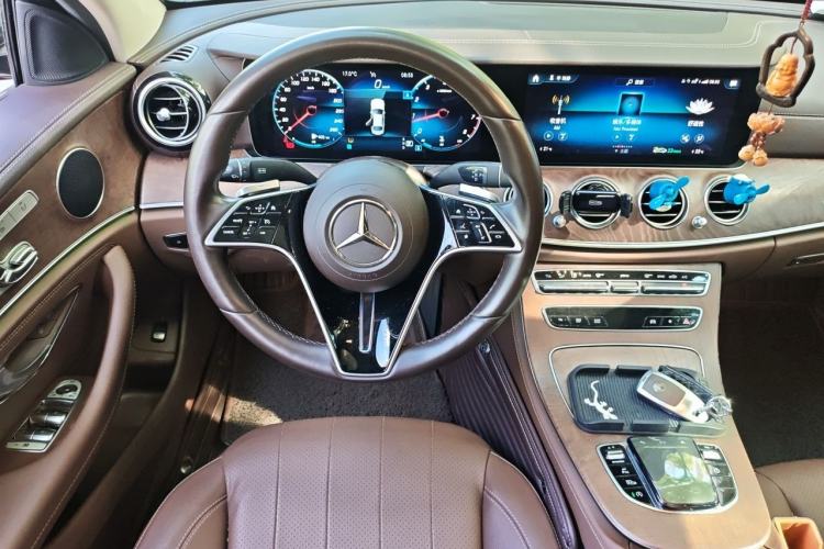 Used Mercedes-Benz E-Class 2021 E 300 L Stylish Model Steering Wheel