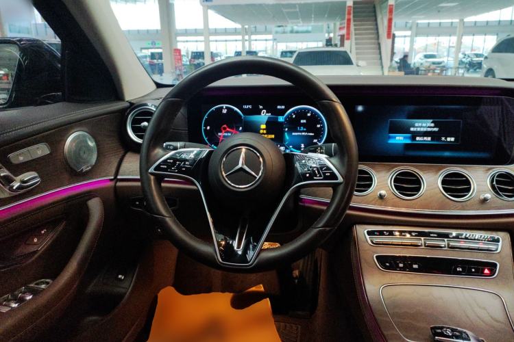 Used Mercedes-Benz E-Class 2021 E 300 L Stylish Model Steering Wheel