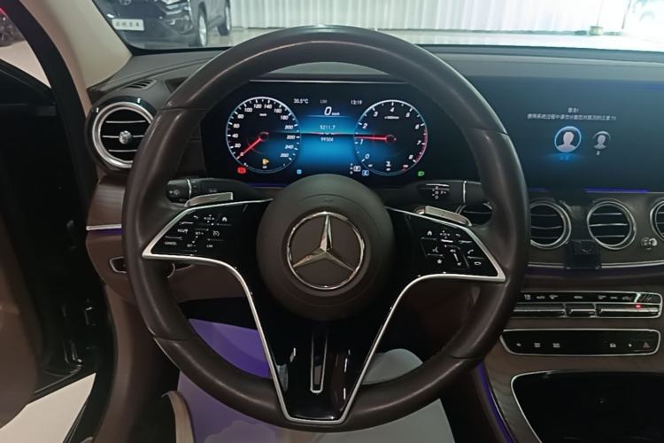 Used Mercedes-Benz E-Class 2021 E 300 L Stylish Model Steering Wheel
