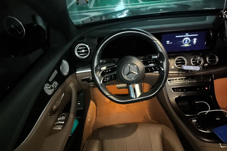 Used Mercedes-Benz E-Class 2021 E 260 Stylish Sports Edition Steering Wheel