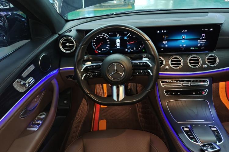 Used Mercedes-Benz E-Class 2021 Restyled E 300 L Sporty and Stylish Edition Steering Wheel