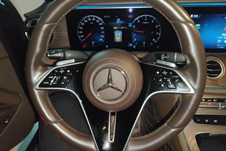 Used Mercedes-Benz E-Class 2021 E 300 L Stylish Model Steering Wheel