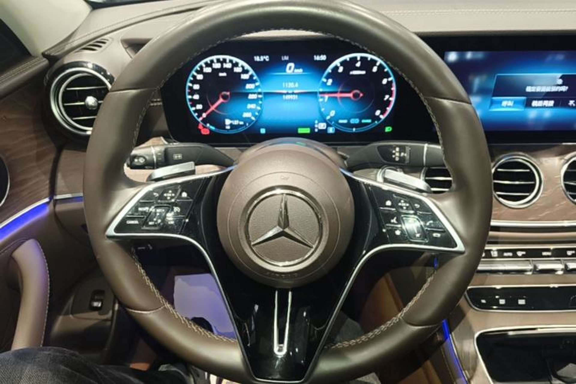 Used Mercedes-Benz E-Class 2021 E 260 L Steering Wheel