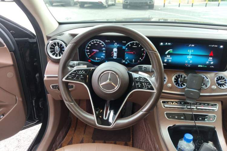 Used Mercedes-Benz E-Class 2021 E 300 L Luxury Model Steering Wheel