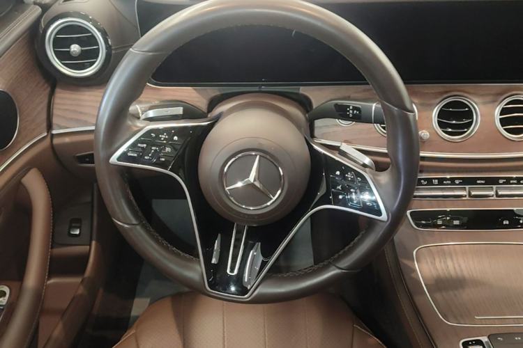 Used Mercedes-Benz E-Class 2021 Facelift E 300 L Stylish Edition Steering Wheel