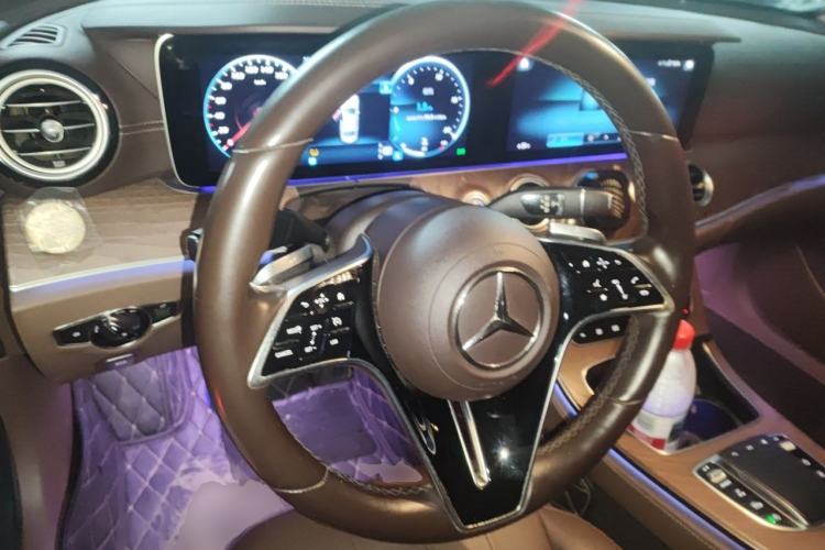 Used Mercedes-Benz E-Class 2021 Restyled E 300 L Luxury Edition Steering Wheel