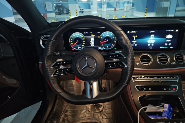 Used Mercedes-Benz E-Class 2021 Restyled E 300 L Sport Luxury Edition Steering Wheel