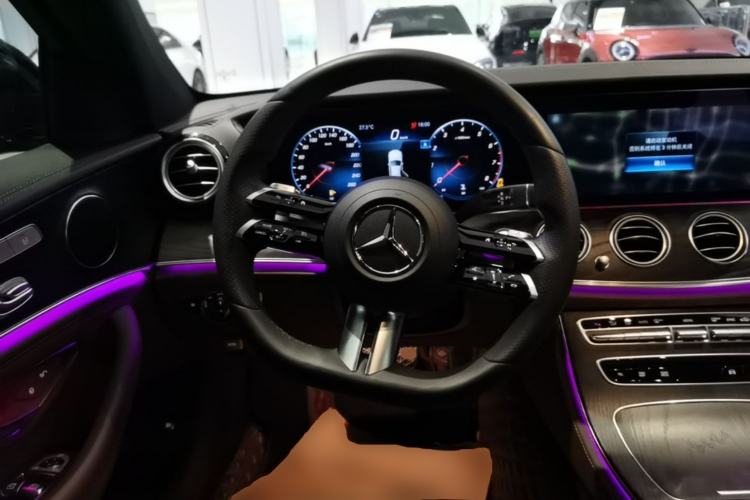 Used Mercedes-Benz E-Class 2021 Restyled E 300 L Sporty and Stylish Edition Steering Wheel