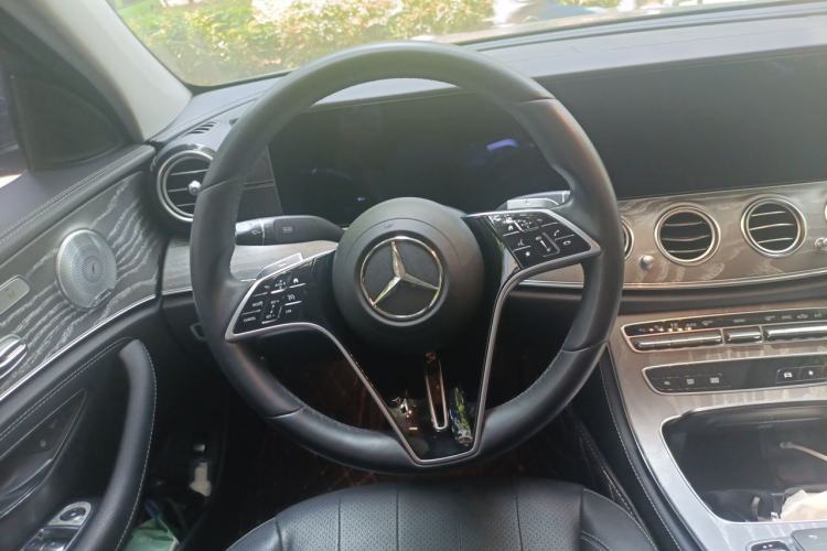Used Mercedes-Benz E-Class 2021 E 300 L Luxury Model Steering Wheel