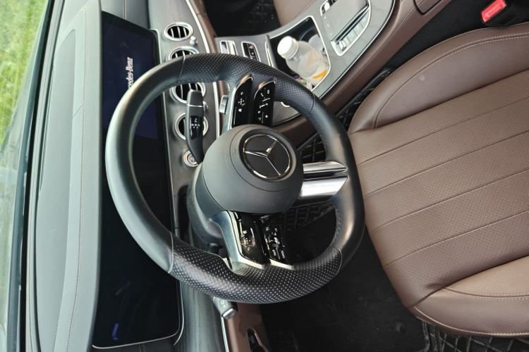 Used Mercedes-Benz E-Class 2021 Updated E 260 Fashion Sport Edition Steering Wheel