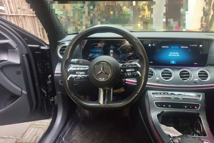Used Mercedes-Benz E-Class 2021 Updated E 260 Fashion Sport Edition Steering Wheel