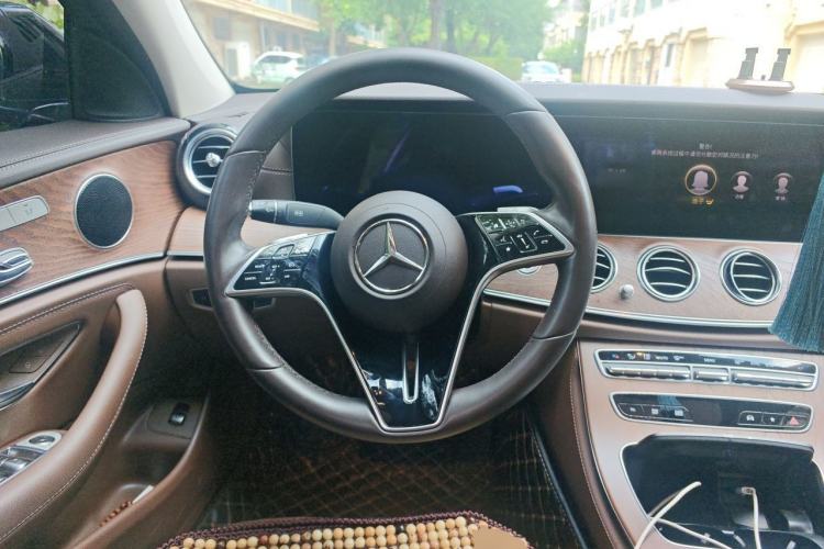 Used Mercedes-Benz E-Class 2021 Facelift E 300 L Stylish Edition Steering Wheel