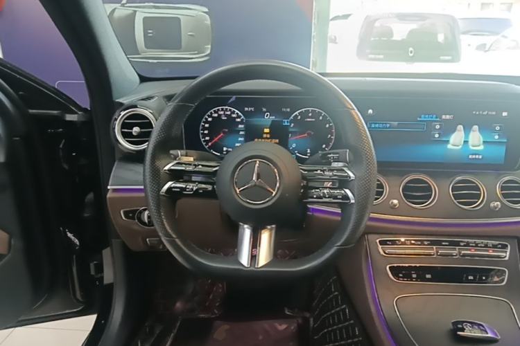 Used Mercedes-Benz E-Class 2021 Updated E 260 Fashion Sport Edition Steering Wheel