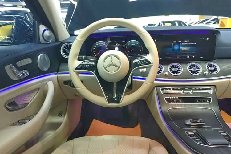 Used Mercedes-Benz E-Class 2021 E 300 L Stylish Model Steering Wheel
