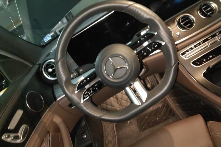 Used Mercedes-Benz E-Class 2021 Facelift E 260 L Sport Edition Steering Wheel