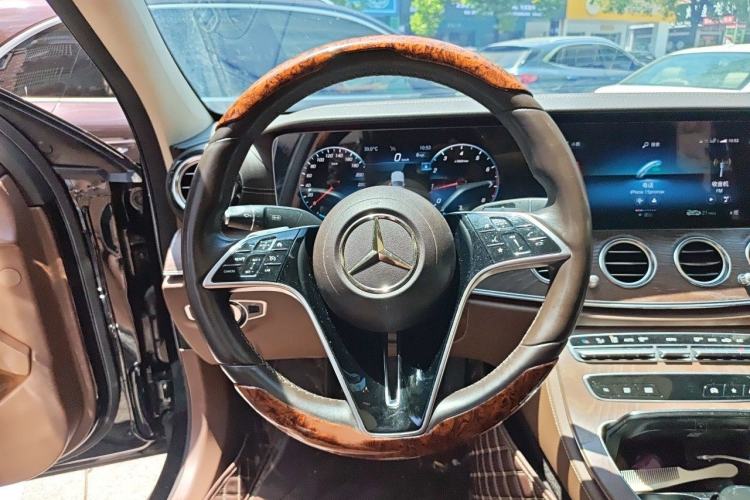 Used Mercedes-Benz E-Class 2021 E 300 L Stylish Model Steering Wheel