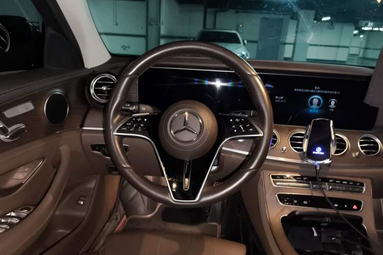 Used Mercedes-Benz E-Class 2021 E 260 L Sport Edition Steering Wheel