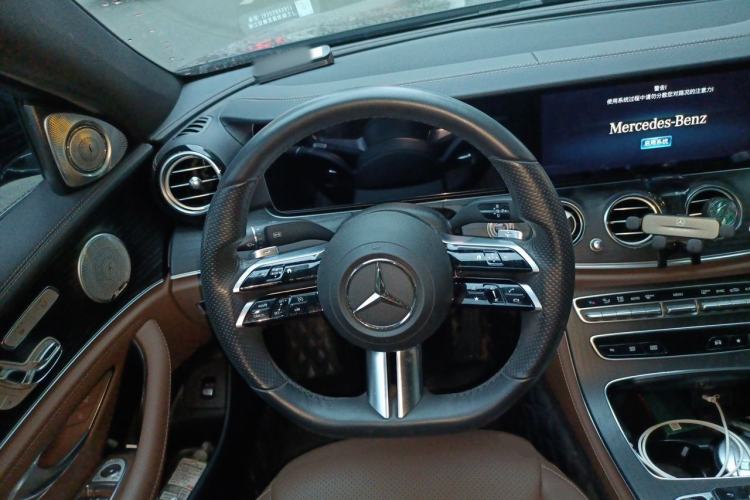 Used Mercedes-Benz E-Class 2021 Restyled E 300 L Sporty and Stylish Edition Steering Wheel