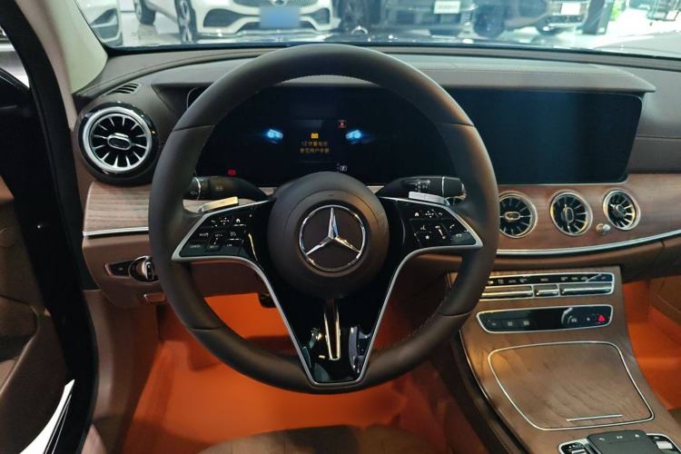Used Mercedes-Benz E-Class 2021 Facelift E 300 L Stylish Edition Steering Wheel