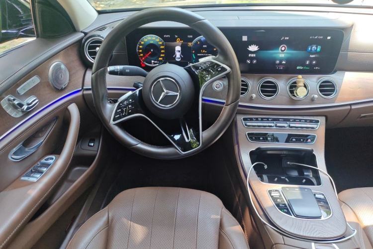 Used Mercedes-Benz E-Class 2021 E 300 L Stylish Model Steering Wheel
