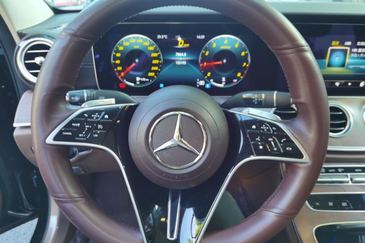 Used Mercedes-Benz E-Class 2021 Facelift E 300 L Stylish Edition Steering Wheel