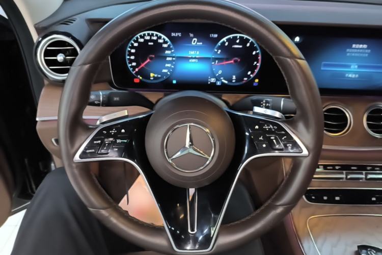 Used Mercedes-Benz E-Class 2021 Facelift E 260 L Steering Wheel