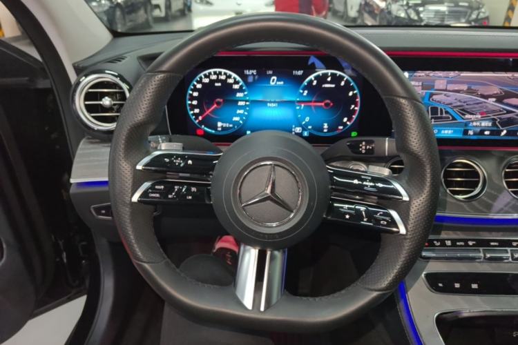 Used Mercedes-Benz E-Class 2021 E 300 L Sport Luxury Edition Steering Wheel