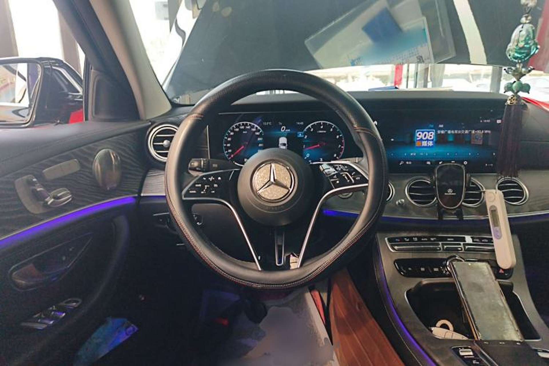 Used Mercedes-Benz E-Class 2021 Facelift E 300 L Stylish Edition Steering Wheel