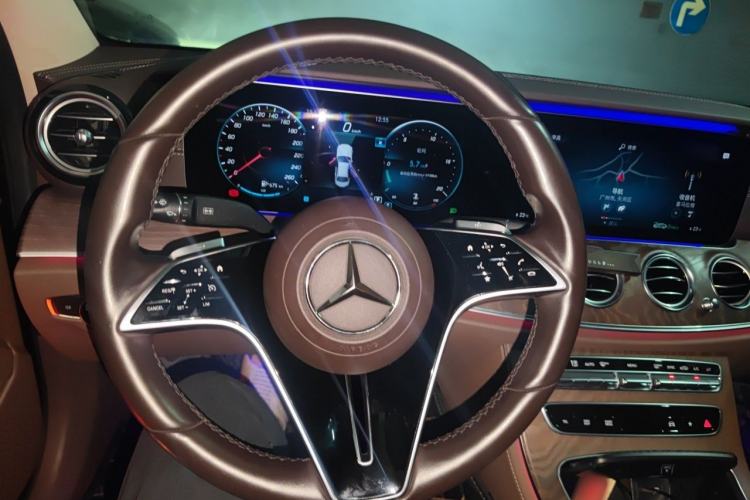 Used Mercedes-Benz E-Class 2021 Facelift E 300 L Stylish Edition Steering Wheel