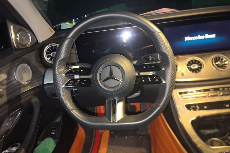 Used Mercedes-Benz E-Class 2021 Facelift E 300 L Stylish Edition Steering Wheel