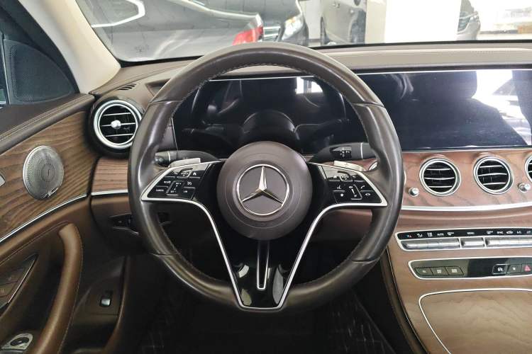Used Mercedes-Benz E-Class 2021 Facelift E 260 L Steering Wheel