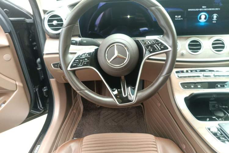 Used Mercedes-Benz E-Class 2021 E 300 L Stylish Model Steering Wheel