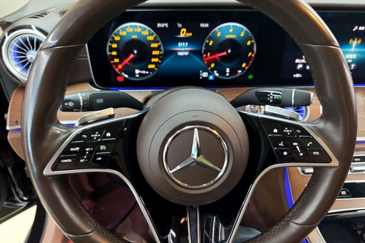 Used Mercedes-Benz E-Class 2021 Facelift E 260 L Steering Wheel