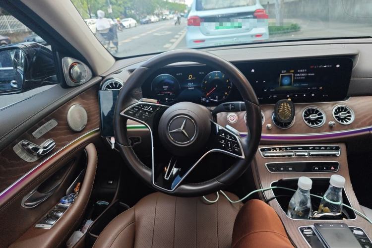 Used Mercedes-Benz E-Class 2021 Restyled E 300 L Luxury Edition Steering Wheel