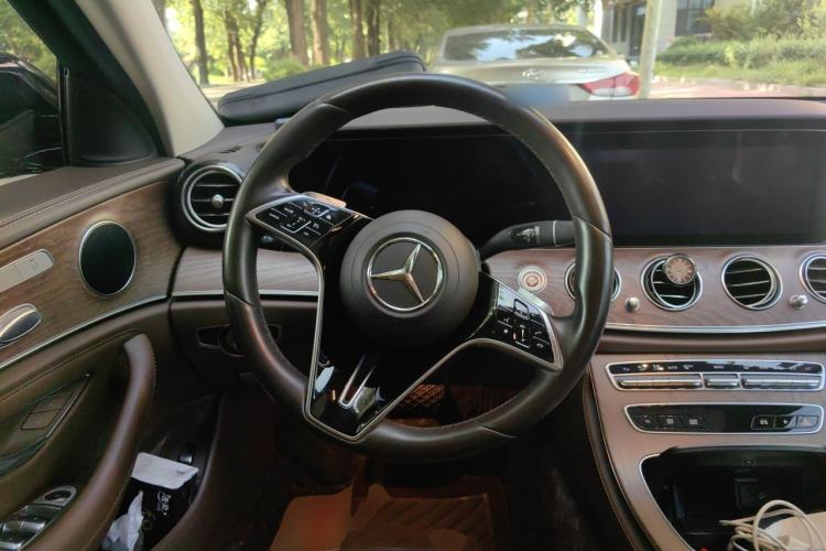 Used Mercedes-Benz E-Class 2021 Facelift E 260 L Sport Edition Steering Wheel