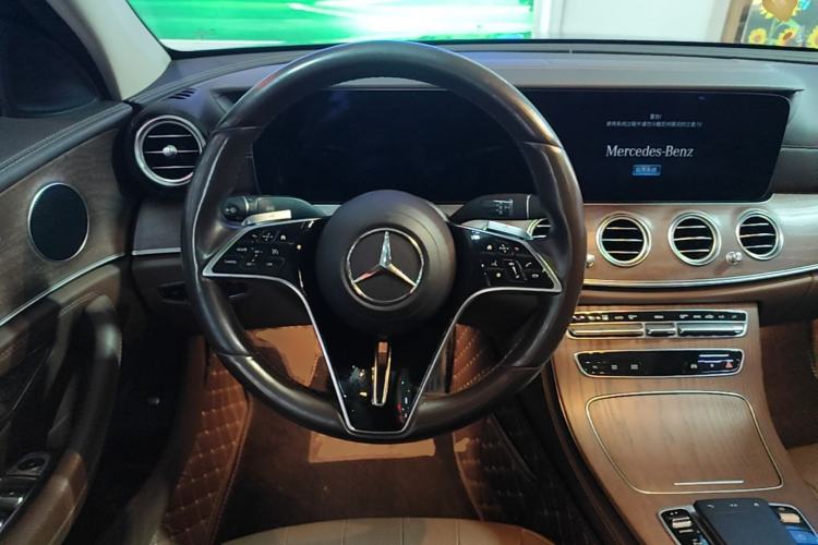 Used Mercedes-Benz E-Class 2021 E 300 L Stylish Model Steering Wheel