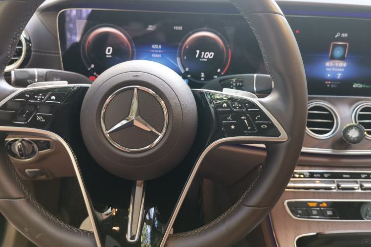 Used Mercedes-Benz E-Class 2021 E 300 L Premium Edition Steering Wheel