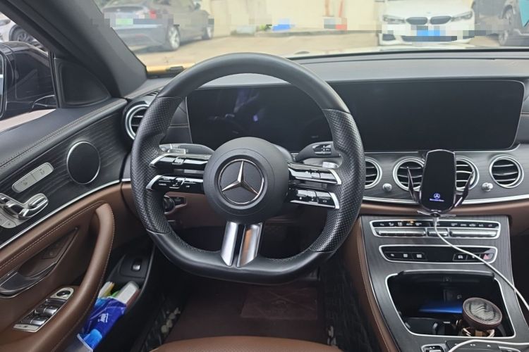 Used Mercedes-Benz E-Class 2021 Restyled E 300 L Sporty and Stylish Edition Steering Wheel