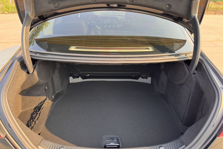 Used Mercedes-Benz E-Class 2021 Facelift E 300 L Stylish Edition Trunk