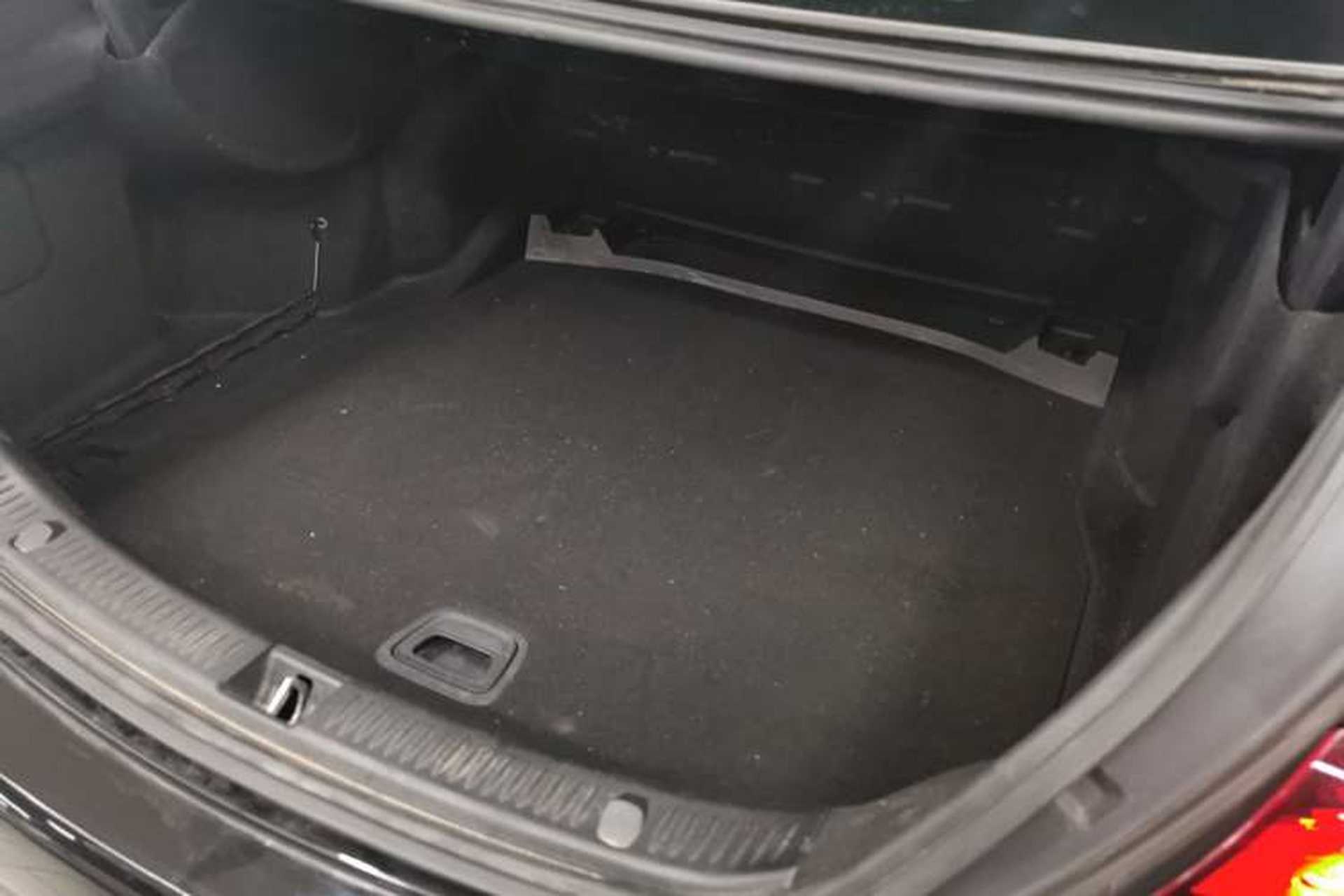 Used Mercedes-Benz E-Class 2021 E 300 L Sport Luxury Edition Trunk