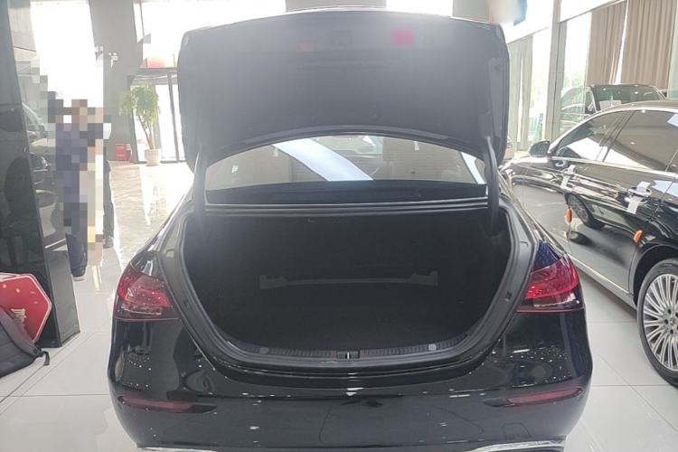 Used Mercedes-Benz E-Class 2021 Facelift E 300 L Stylish Edition Trunk