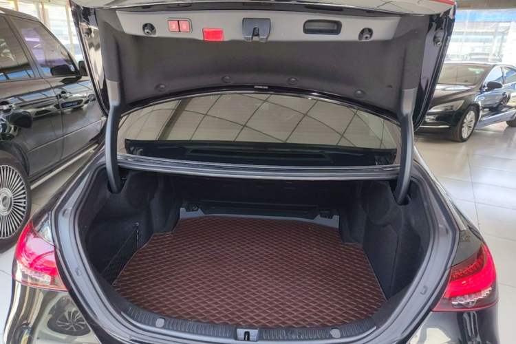 Used Mercedes-Benz E-Class 2021 Facelift E 260 L Trunk