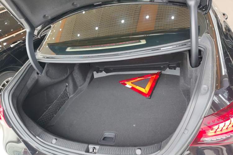 Used Mercedes-Benz E-Class 2021 Facelift E 260 L Trunk