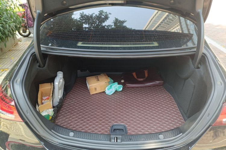 Used Mercedes-Benz E-Class 2021 E 300 L Luxury Model Trunk
