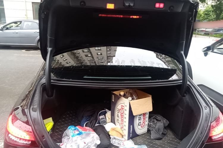 Used Mercedes-Benz E-Class 2021 E 300 L Premium Edition Trunk