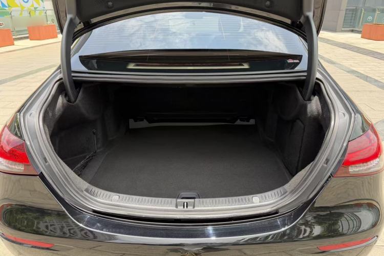 Used Mercedes-Benz E-Class 2021 E 300 L Stylish Model Trunk