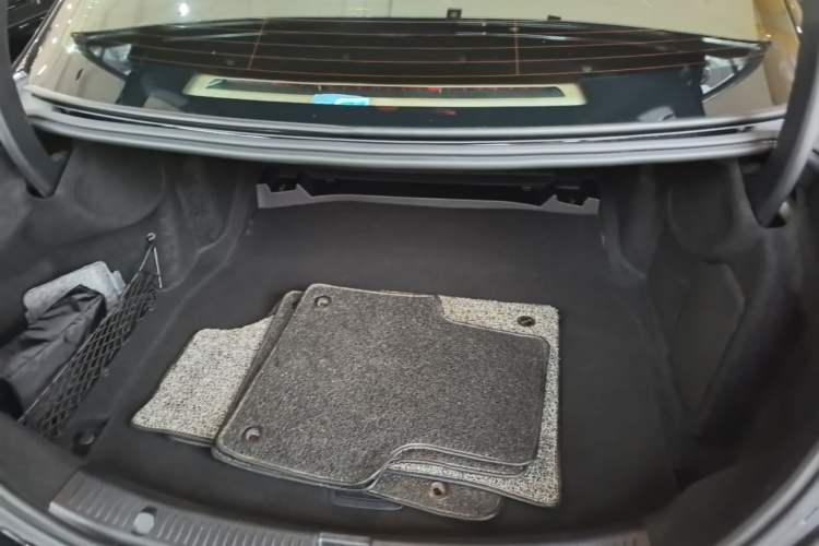 Used Mercedes-Benz E-Class 2021 Facelift E 300 L Stylish Edition Trunk
